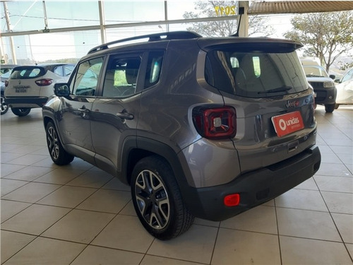 Imagem 4 de 8 de Jeep Renegade 1.8 16v Flex Longitude 4p Automático