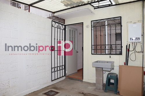 Casa En Venta En Ojo De Agua, Tecamac