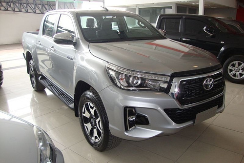 Toyota Hilux 2.8 Cd Srx 177cv 4x2 Automática 2021