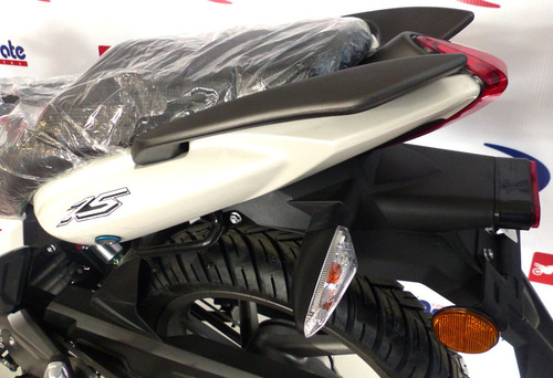 Imagen 5 de 14 de Benelli Tnt 15 Naked Street 150cc