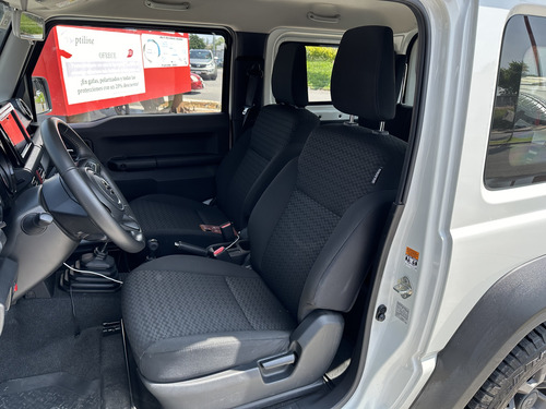 Suzuki Jimny 3p GLX L4 1.5 Man