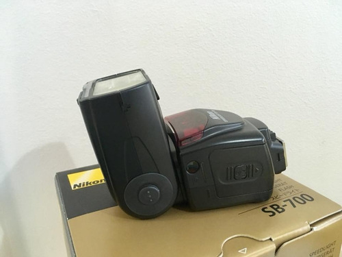 Flash Nikon Sb 700