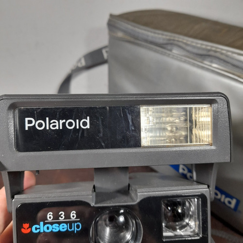 Imagem 6 de 8 de Polaroid Funcionando Com Case Térmica. Ótimo Estado. Antiga