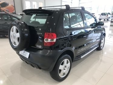 Volkswagen Crossfox 1.6 Mi Flex 8v 4p Manual
