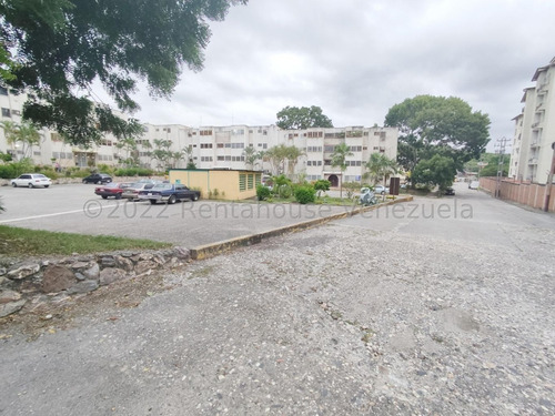 Imagen 29 de 30 de R.c +++ Apartamento En Venta En La Arboleda Barquisimeto Lara +++código 23-5137 Rafael Carrasquel Vende Contáctame 0424.593.75.42 Instagram: @rentahouse.centrooccidente ++