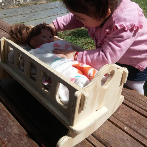 Cuna Mecedora Madera Muñeca Reborn Nueve Lunas