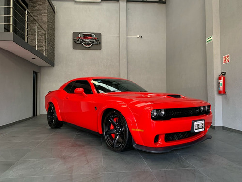 Dodge Challenger 6.2 Srt Hellc At