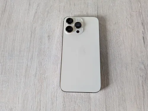 Apple iPhone 14 Pro Max (256 Gb) - Color Oro Grado C (Usado)
