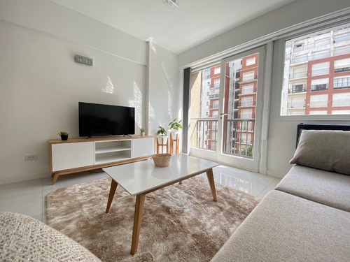 Imagen 14 de 16 de Venta / Departamento De 3 Ambientes A La Calle Con Cochera / Parrilla / Vista A Plaza Colon / Mar Del Plata