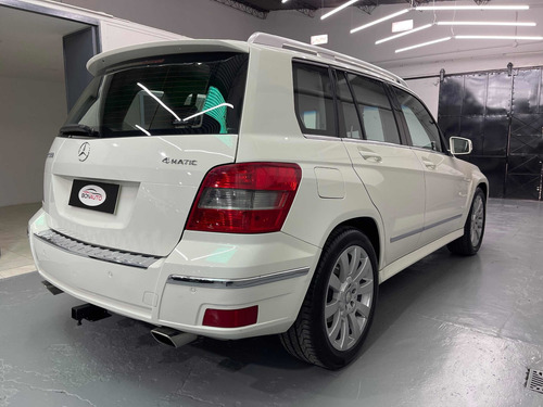 Imagen 2 de 17 de Mercedes-benz Glk 3.0 300 4matic Sport 231cv At 1º Mano 2013