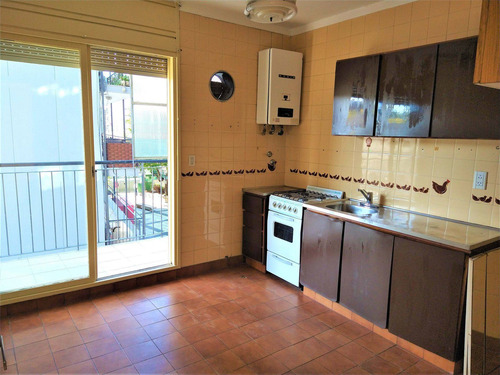 Venta Departamento 3 Ambientes Con Balcon Almagro