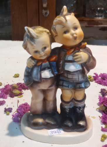 Antigua Figura Adorno De Porcelana Alemana Impecable N350 (Usado)