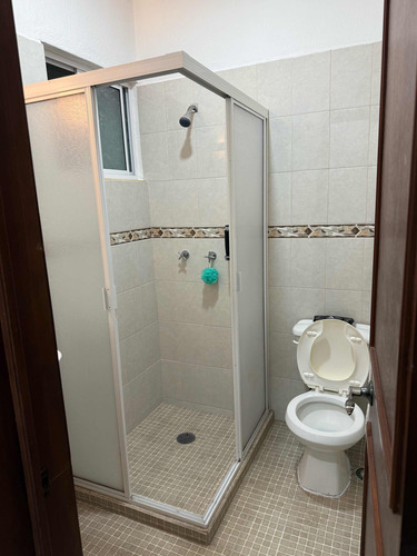 Condominio De 2 Recamaras Y 2 Baños