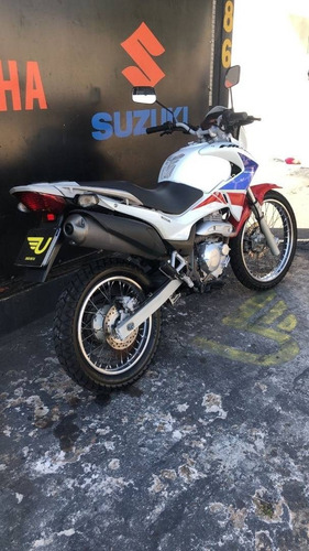 Imagem 3 de 3 de Honda Falcon 400i