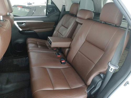 Toyota Hilux SW4 2.7 SR 4X2 16V FLEX 4P AUTOMÁTICO