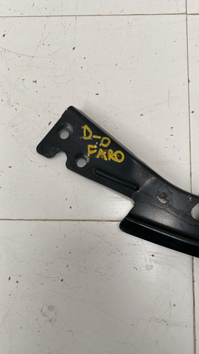 Guia De Faro Superior Dch Dodge Dart Sxt 2013-2016 (Usado)
