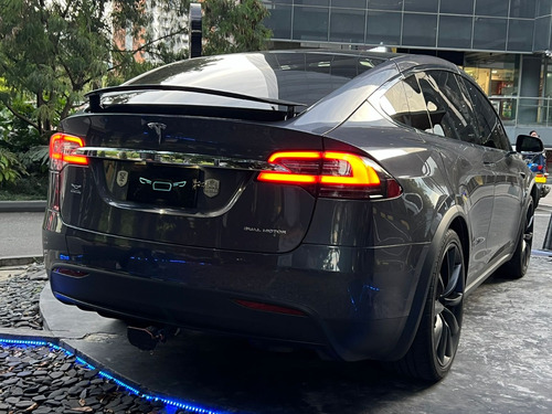 Tesla Model X Long Range Awd