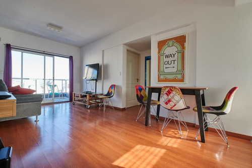 Venta 2 Ambientes Con Balcón Piso Alto - Villa Urquiza