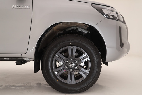 Toyota Hilux 2.4 Cd Sr 150cv 4x2
