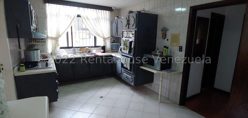 Imagen 5 de 13 de Casa En Venta En El Cafetal 22-18439 Caro Fermoso 0424-2083128