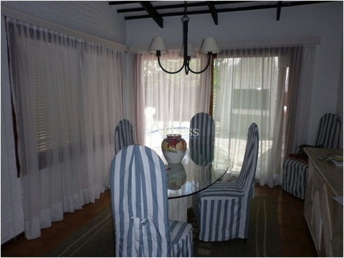 Chalet En Playa Mansa- Ref: 2795