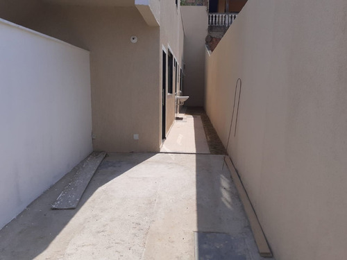 Imagem 11 de 12 de Excelente Casa Geminada Independente Oitis $230.000,00 - 10730
