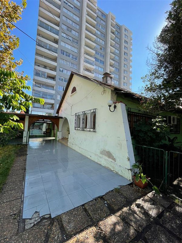 Casa En Venta De 4 Dorm. 1000 Mts2 Terreno En San Miguel