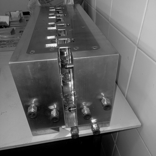 Moldes Em Alumínio Para Termoformagem Vacum Form E Sopro
