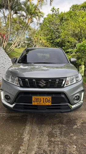 Suzuki Vitara Live 2022