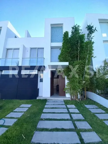 Casa Venta - El Refugio - Condominio Trento Ii