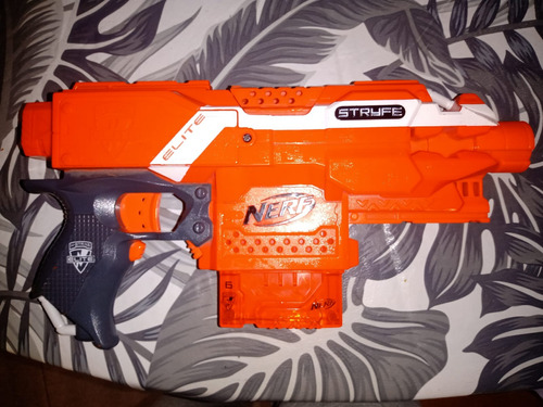 Nerf  N-strike Elite Stryfe Blaster