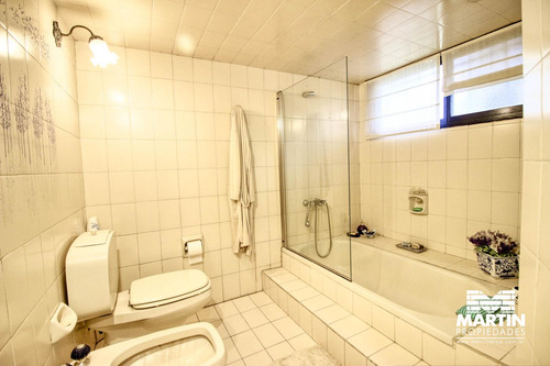 Casa En Venta 4 Amb Con Jardín En Mart.-santa Fe/fleming