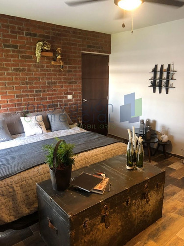 Imagen 7 de 20 de Zibata Casa De 3 Pisos En Venta Con Hermosa Vista Al Valle