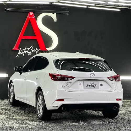 Mazda 3 2.0 Sport Touring