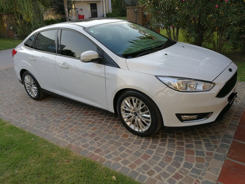 Ford Focus Iii 2.0 Sedan Se Plus At6 2015