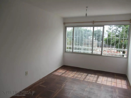 Apartamento En Venta Con Renta 2 Dormitorios, 1 Baño- Avenida Italia- La Blanqueada