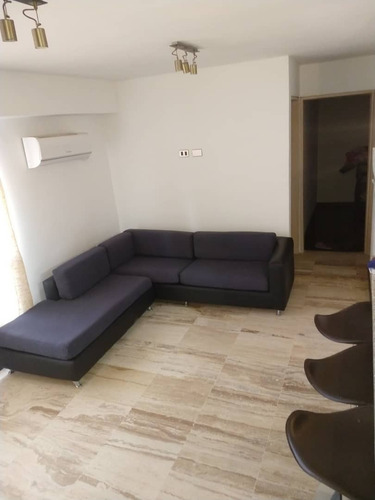 Imagen 3 de 13 de Casa En Venta En Parque Caiza Gabriela Irañeta
