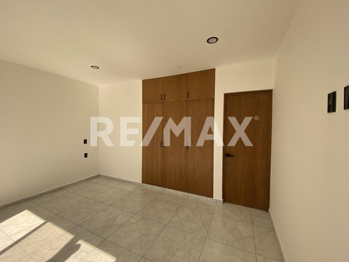 Casa En Venta En Morelos, Fraccionamiento Real De Oaxtepec