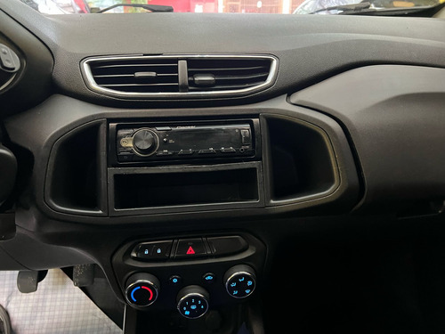 Chevrolet Onix 1.0 Lt 5p