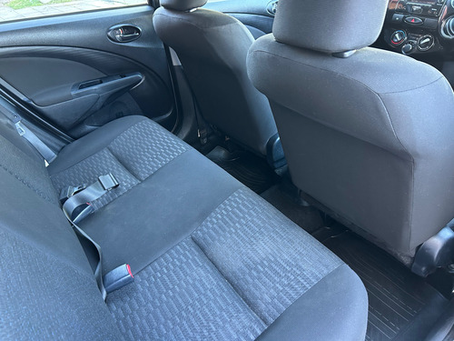 Toyota Etios 1.5 Xs