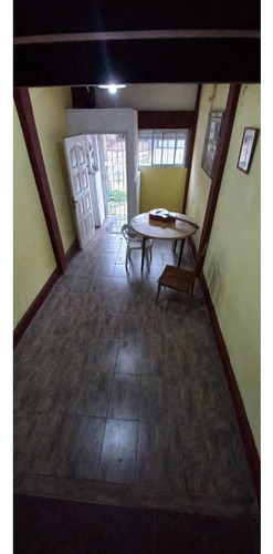 Venta Casa Multifamiliar 2 Casas + 3 Locales +2 Deptos