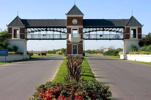 Imagen 14 de 15 de Casa San Ramiro Al 100 - Pilar Del Este
