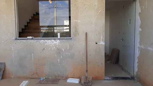 Imagem 3 de 9 de Casa Duplex À Venda, 2 Quartos, 1 Vaga, Liberdade - Santa Luzia/mg - 2988