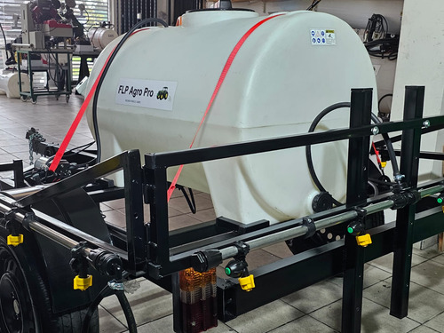 Pulverizador De Arrastre 12 Volts De 320 Litros