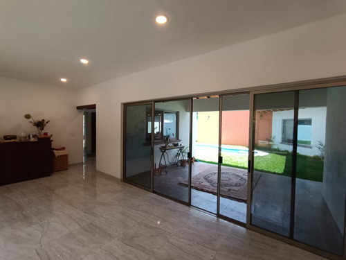 Casa Nueva, Un Nivel! - Iti-1764-fr