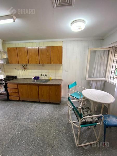 Casa En Venta, Barrio Chauvin.