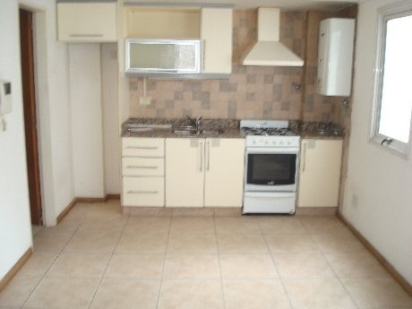 Imagen 2 de 5 de Departamento En Venta En Moron Sur