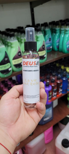 Aromatizante Vehíc Deus La Vie Est Belle -detroit Accesorios