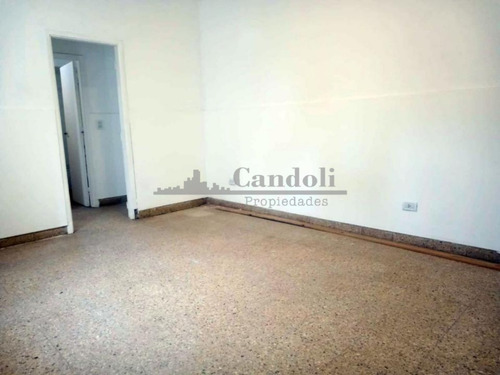 Departamento En Venta 3 Ambientes - Macrocentro, Al Contrafrente Oportunidad