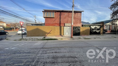 En Venta Casa Cercana A Mall Tobalaba
